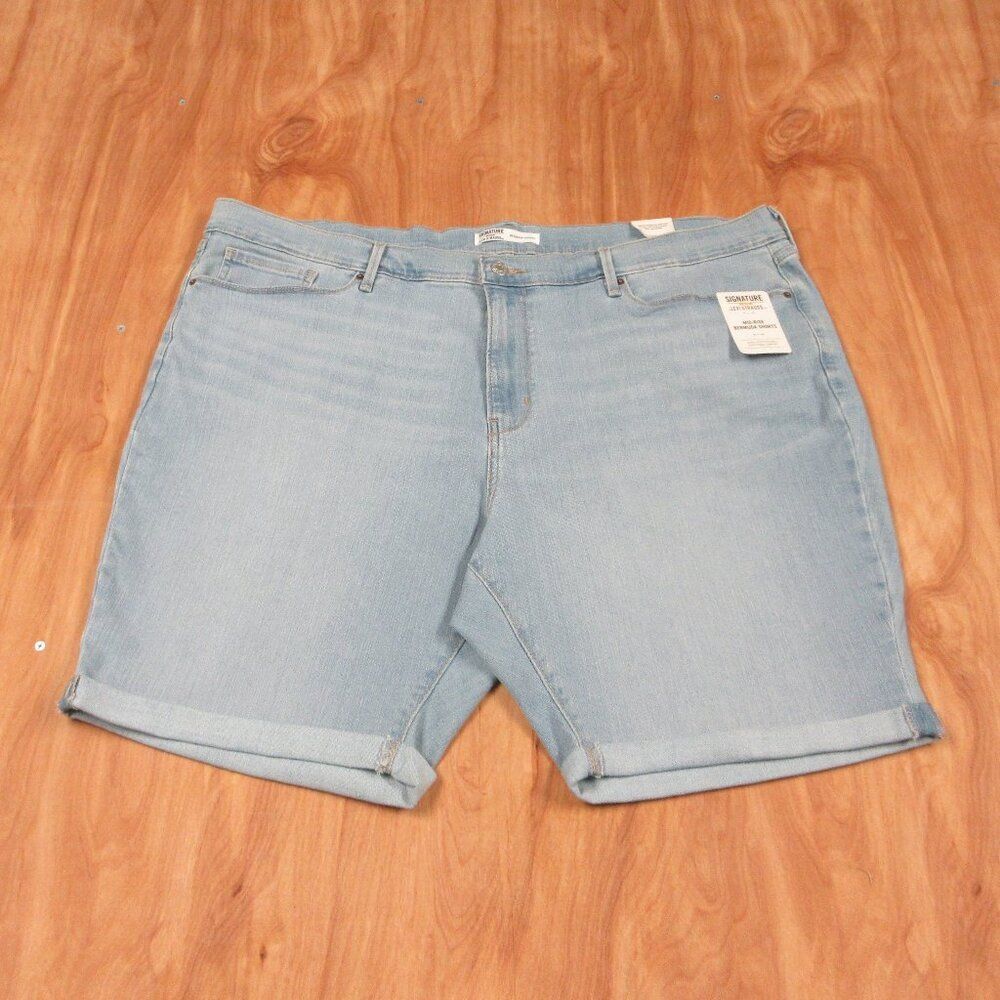 LEVI STRAUSS SIGNATURE GOLD Bermuda Jean Shorts Size 24 W37 Blue Denim Jorts NWT